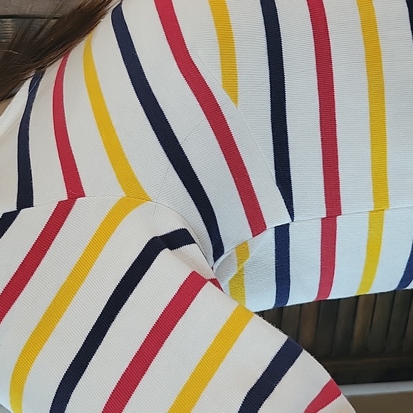 Old Navy White Striped SP Pullover Dress - Picture 5 of 7